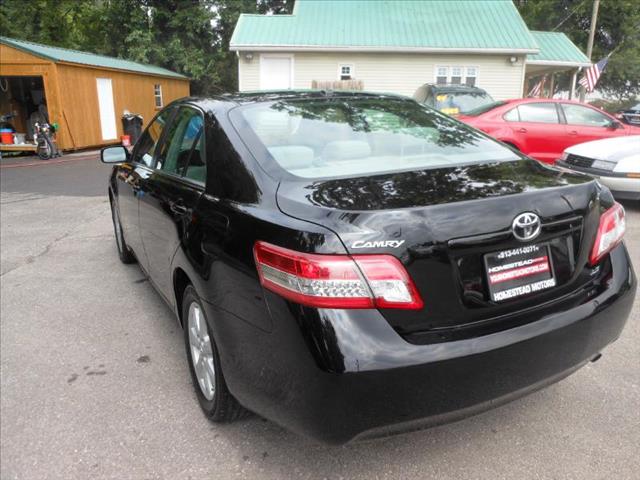 Toyota Camry 2011 photo 1