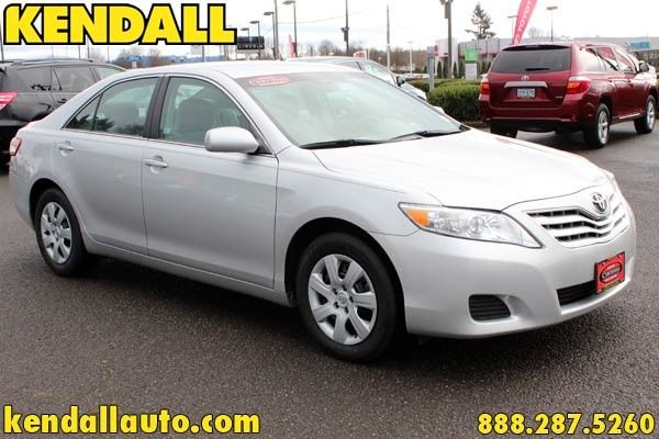 Toyota Camry 2011 photo 2
