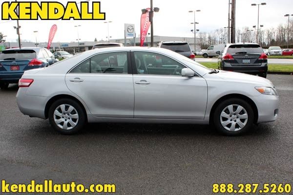 Toyota Camry 2011 photo 3