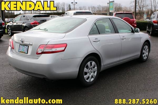 Toyota Camry 2011 photo 4