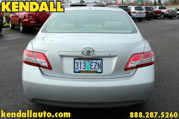 Toyota Camry 2011 photo 5