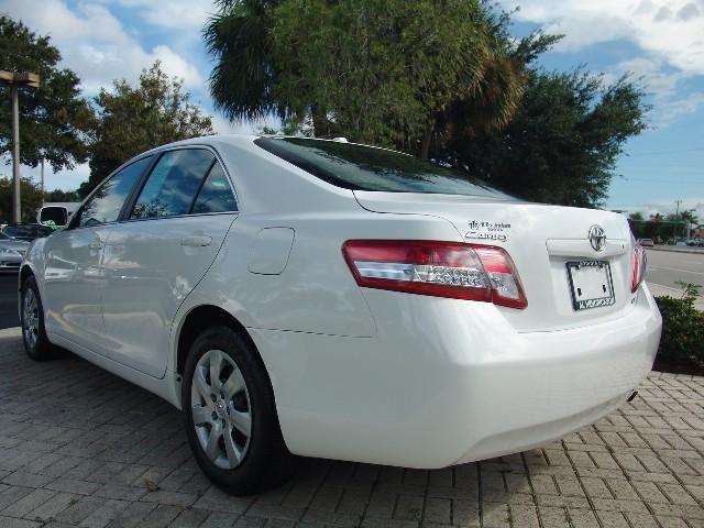 Toyota Camry 2011 photo 5