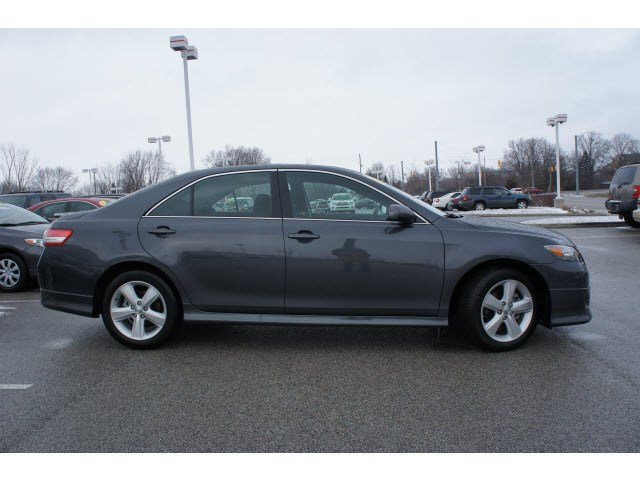 Toyota Camry 2011 photo 1