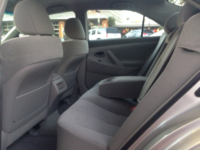 Toyota Camry 2011 photo 2