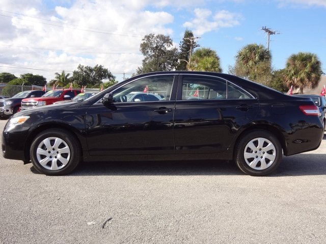 Toyota Camry 2011 photo 1
