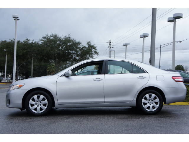 Toyota Camry 2011 photo 1