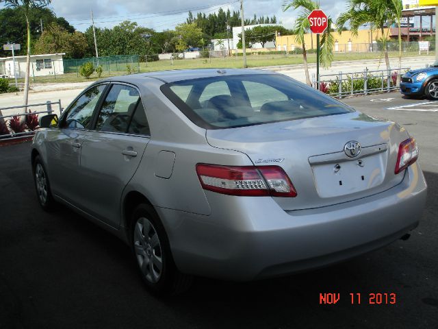 Toyota Camry 2011 photo 1