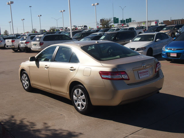 Toyota Camry 2011 photo 4