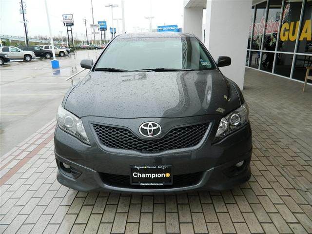 Toyota Camry 2011 photo 1