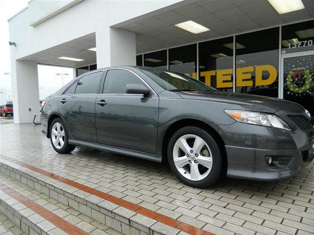 Toyota Camry 2011 photo 2