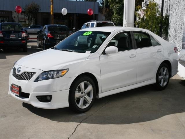 Toyota Camry 2011 photo 3