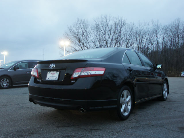 Toyota Camry 2011 photo 3