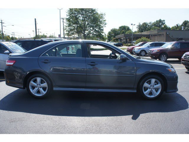 Toyota Camry 2011 photo 1