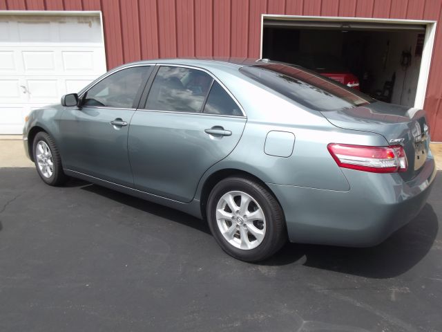 Toyota Camry 2011 photo 1
