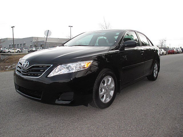 Toyota Camry 2011 photo 2