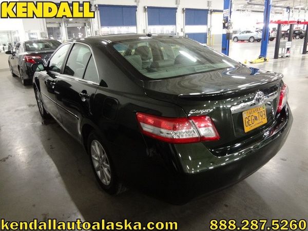 Toyota Camry 2011 photo 1