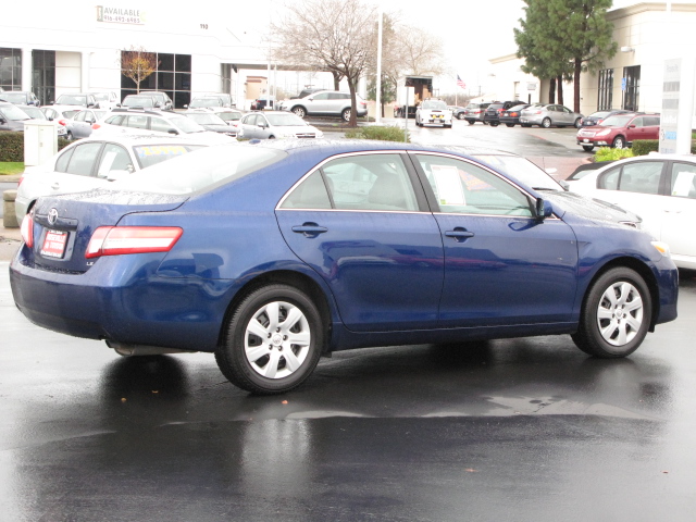 Toyota Camry 2011 photo 4