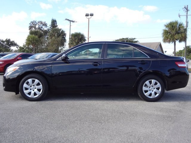 Toyota Camry 2011 photo 1