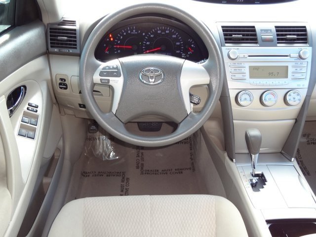 Toyota Camry 2011 photo 4