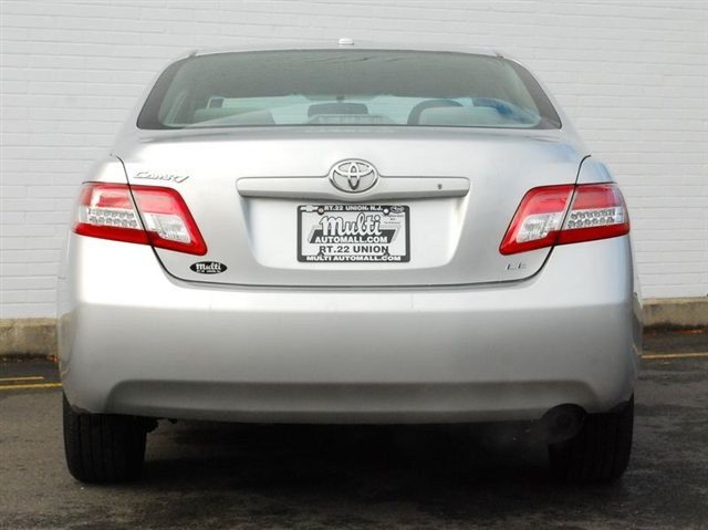Toyota Camry 2011 photo 5