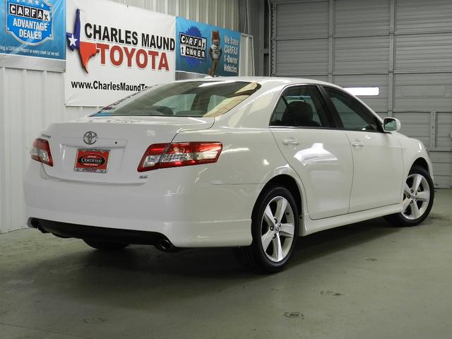 Toyota Camry 2011 photo 3