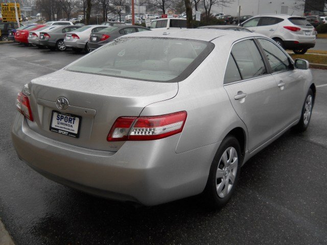 Toyota Camry 2011 photo 2