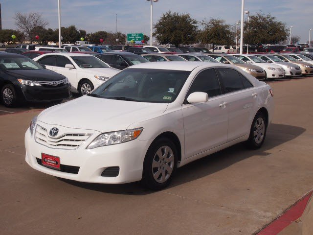 Toyota Camry 2011 photo 2