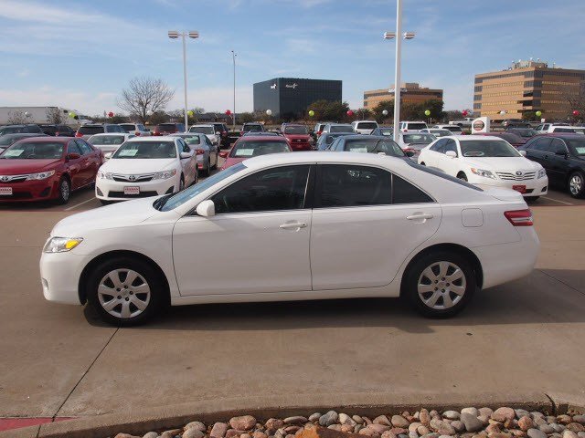 Toyota Camry 2011 photo 3