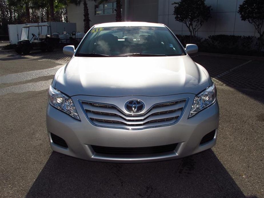 Toyota Camry 2011 photo 2