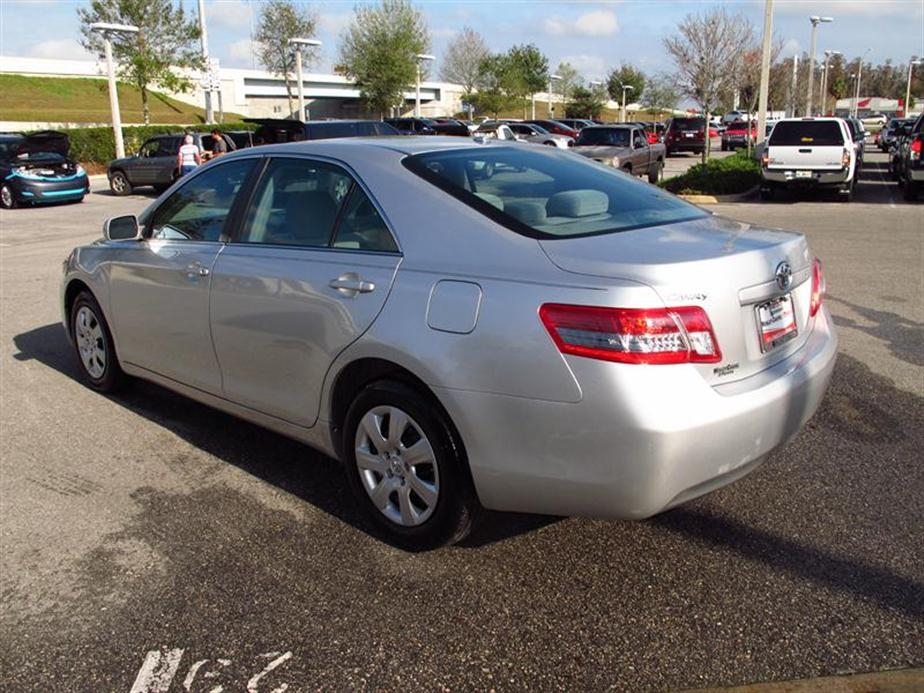 Toyota Camry 2011 photo 5