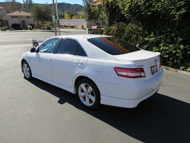 Toyota Camry 2011 photo 2
