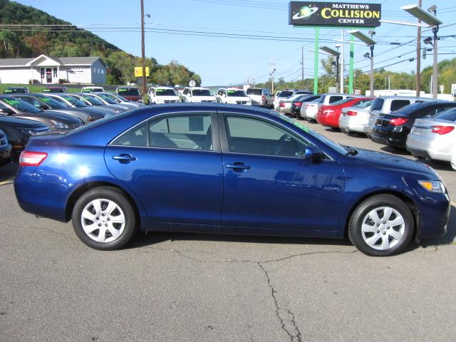 Toyota Camry 2011 photo 2