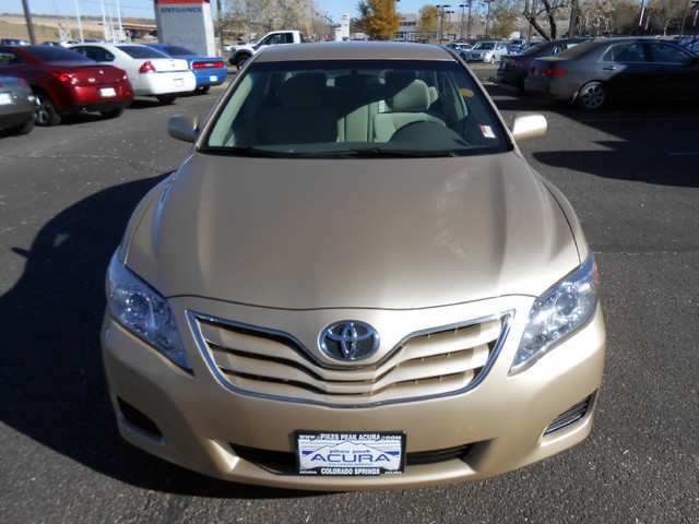 Toyota Camry 2011 photo 1