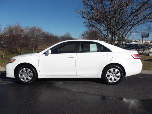 Toyota Camry 2011 photo 3