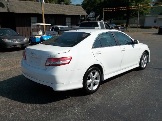 Toyota Camry 2011 photo 2