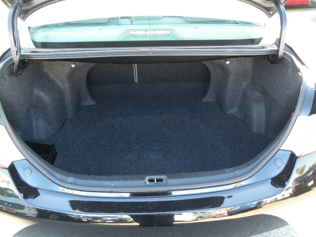 Toyota Camry 2011 photo 5