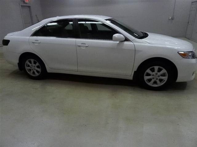Toyota Camry 2011 photo 4