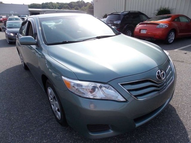 Toyota Camry 2011 photo 1