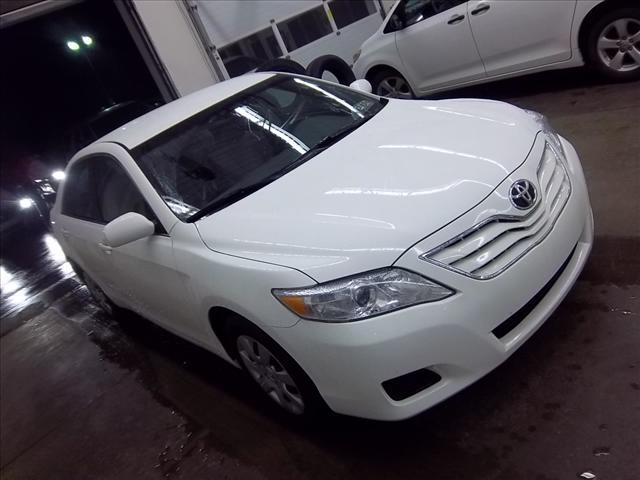 Toyota Camry 2011 photo 1