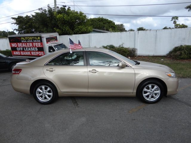 Toyota Camry 2011 photo 3