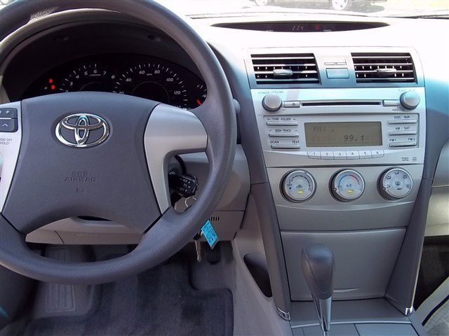 Toyota Camry 2011 photo 5