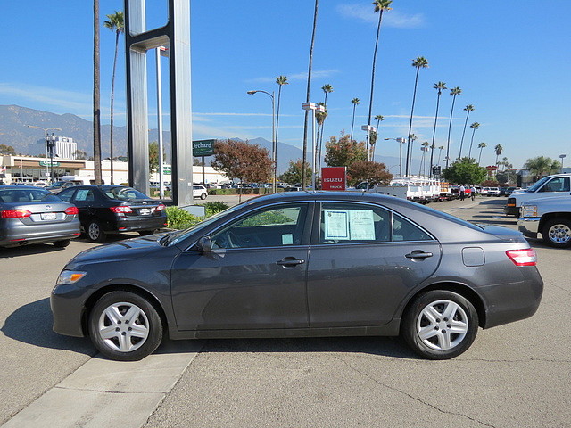 Toyota Camry 2011 photo 3