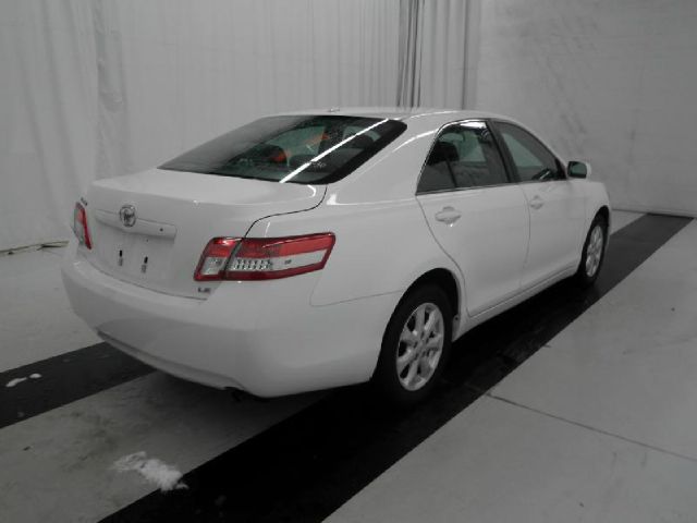 Toyota Camry 2011 photo 1