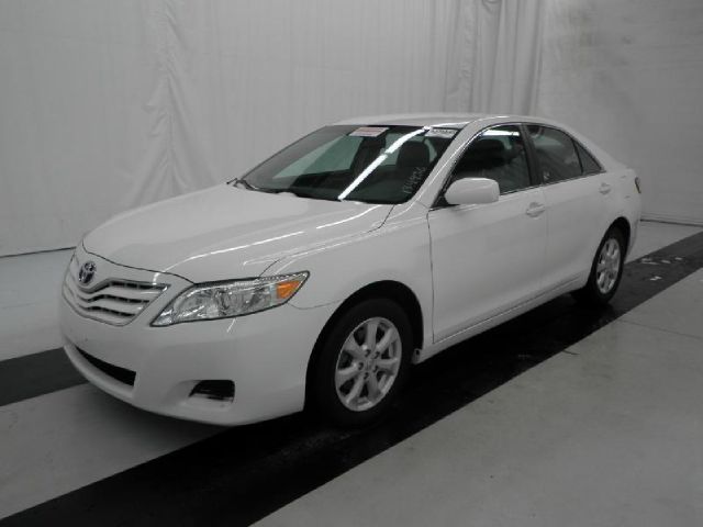 Toyota Camry 2011 photo 2