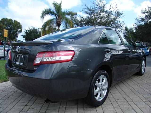 Toyota Camry 2011 photo 3