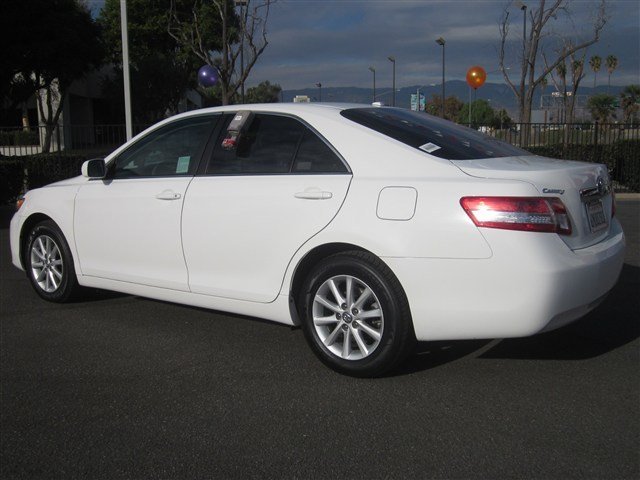Toyota Camry 2011 photo 1