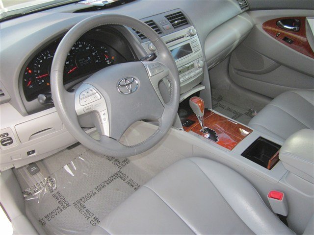 Toyota Camry 2011 photo 2