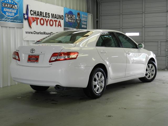 Toyota Camry 2011 photo 3
