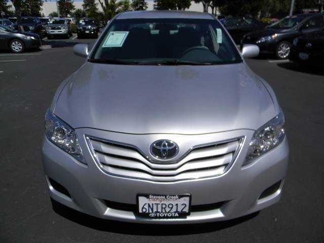 Toyota Camry 2011 photo 1