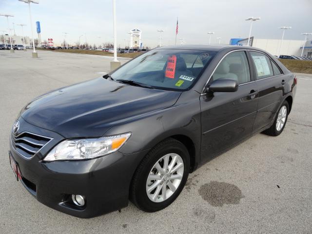 Toyota Camry 2011 photo 2